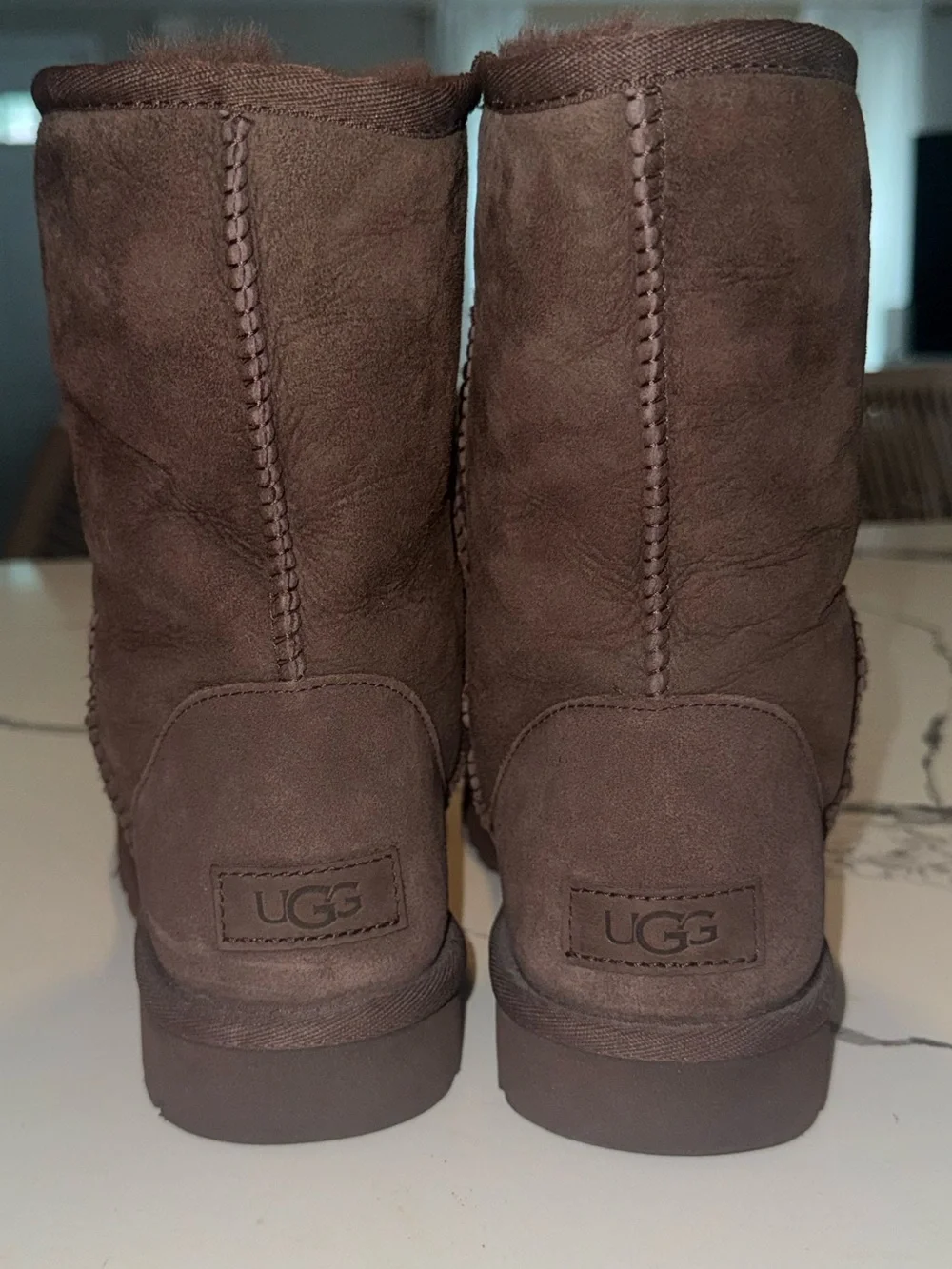 UGG authentic classic